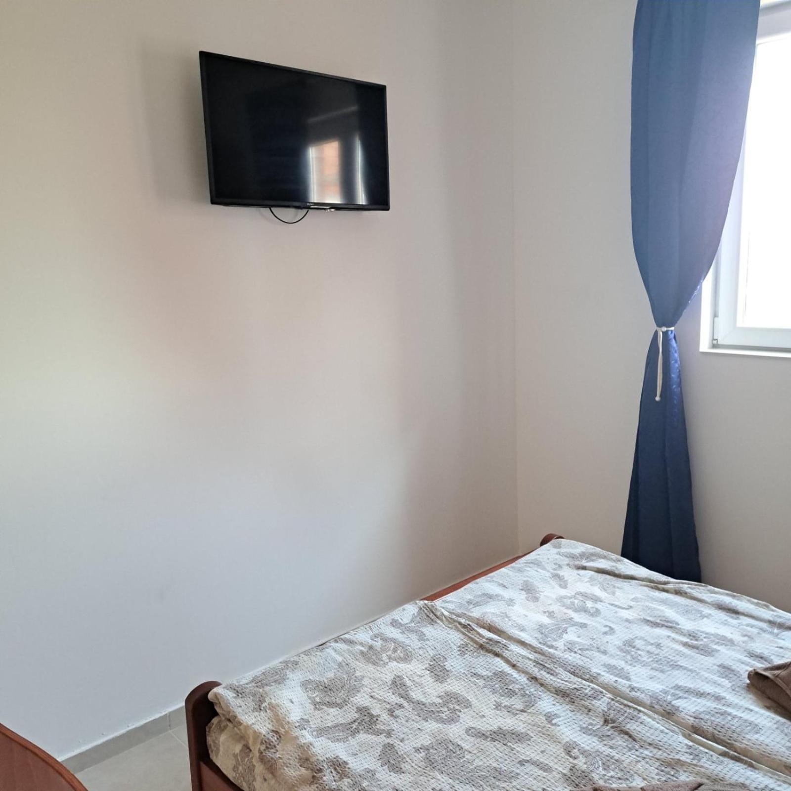 Libero Apartmani Surčin Habitación foto