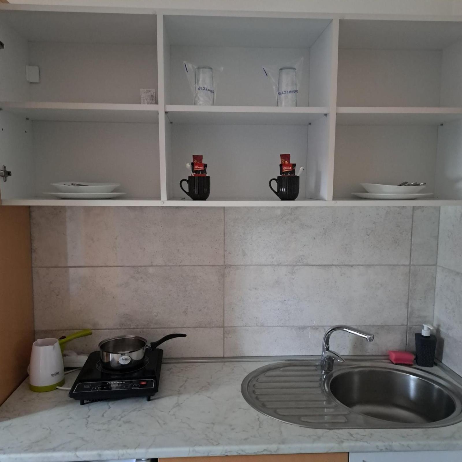Libero Apartmani Surčin Habitación foto