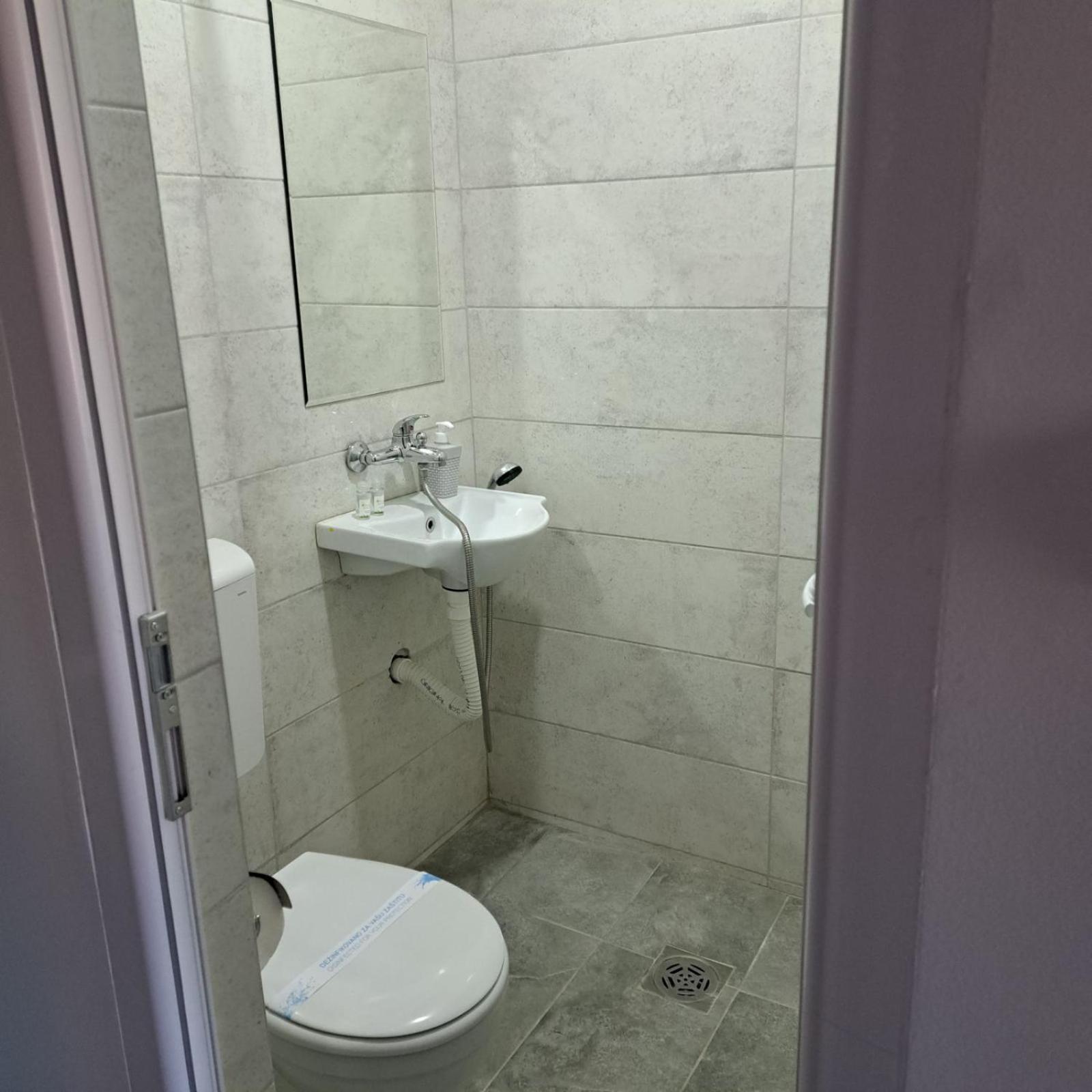 Libero Apartmani Surčin Habitación foto